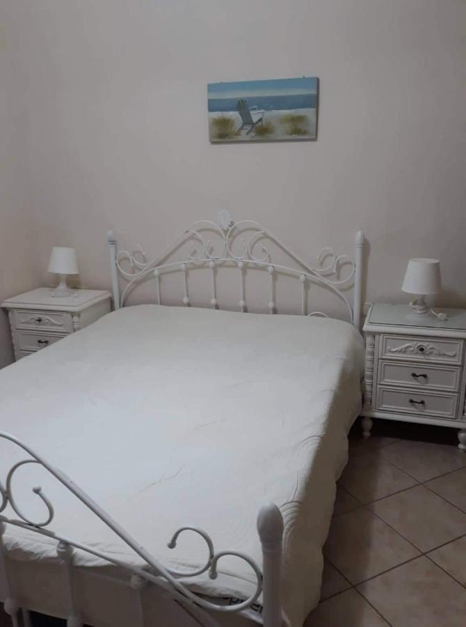 Anna Apartment Kastrisianika ภายนอก รูปภาพ